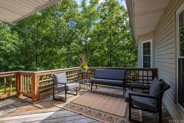 10 Dominar Place, Hot Springs Village, AR 71909