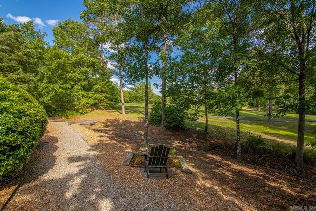 10 Dominar Place, Hot Springs Village, AR 71909