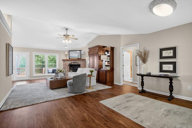 10 Dominar Place, Hot Springs Village, AR 71909