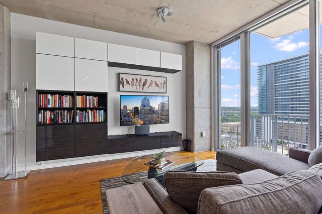 360 Nueces ST 1310, Austin, TX 78701