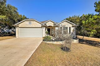 1 Rolling Hills RD, Wimberley, TX 78676