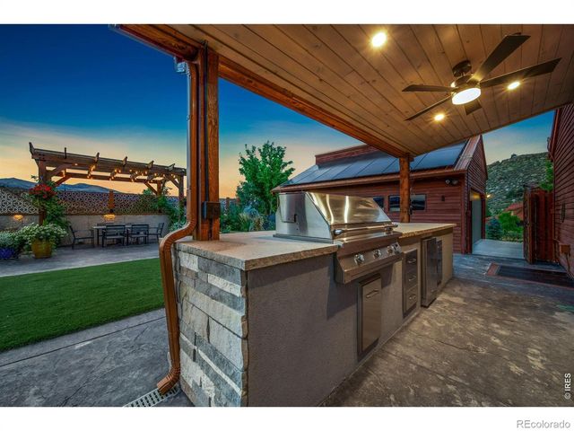 8009 Thistle Court, Loveland, CO 80538