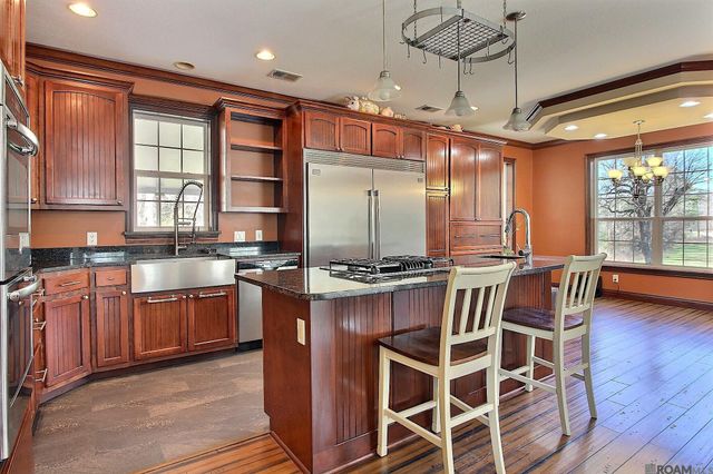 18770 Milton Dr, Livingston, LA 70754