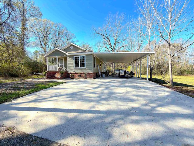 18770 Milton Dr, Livingston, LA 70754