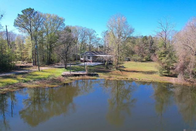 18770 Milton Dr, Livingston, LA 70754