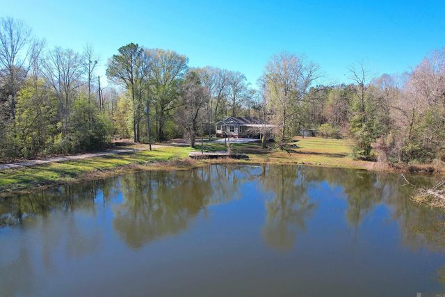 18770 Milton Dr, Livingston, LA 70754