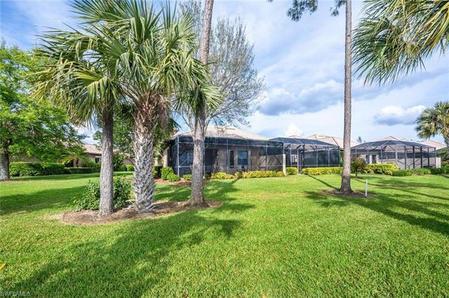 7563 Moorgate Point WAY, Naples, FL 34113