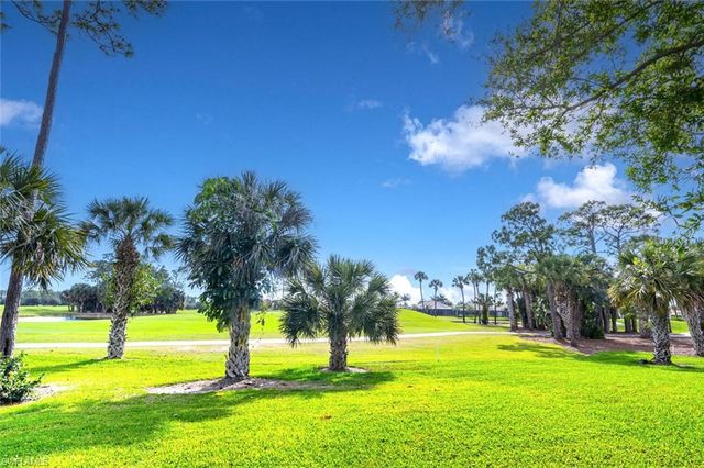 7563 Moorgate Point WAY, Naples, FL 34113