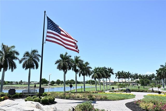 7563 Moorgate Point WAY, Naples, FL 34113
