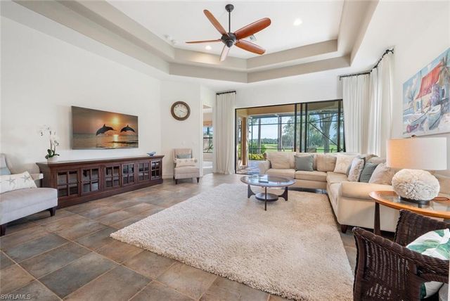 7563 Moorgate Point WAY, Naples, FL 34113