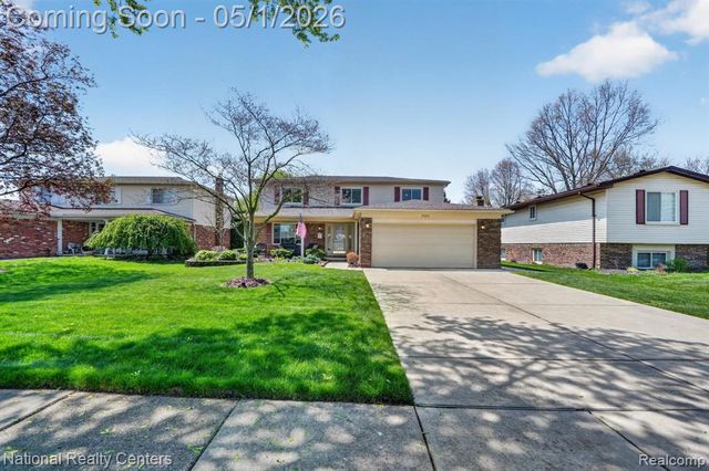 7221 Emerson Drive, Canton, MI 48187