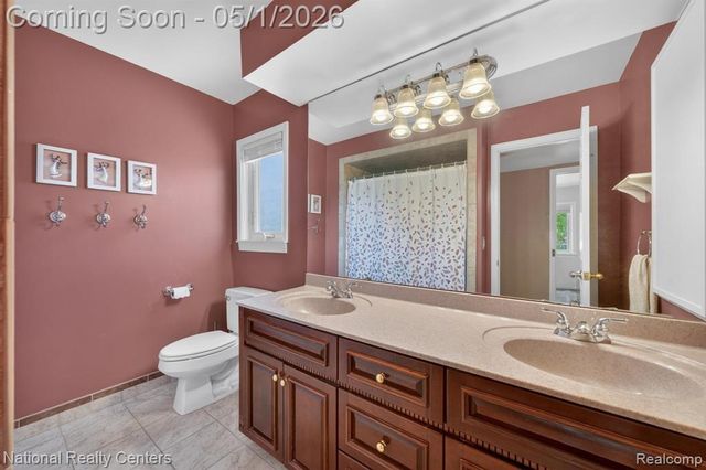 7221 Emerson Drive, Canton, MI 48187