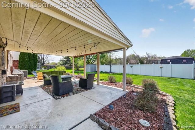 7221 Emerson Drive, Canton, MI 48187