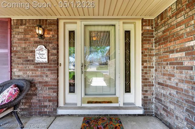 7221 Emerson Drive, Canton, MI 48187