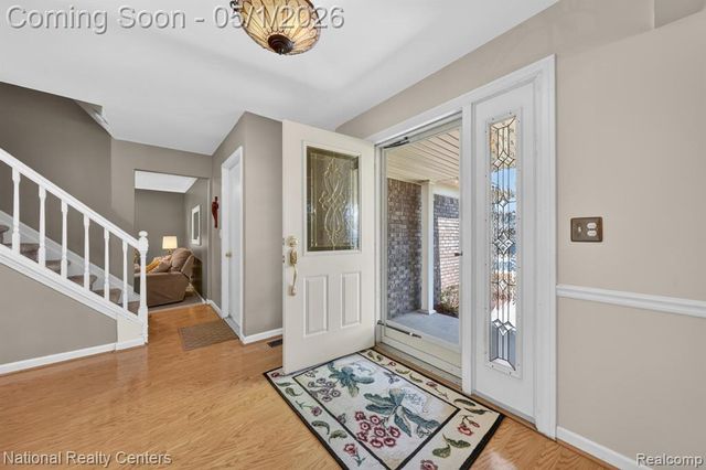 7221 Emerson Drive, Canton, MI 48187