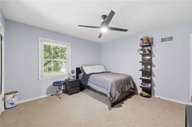 100 W 109th Terrace, Kansas City, MO 64114
