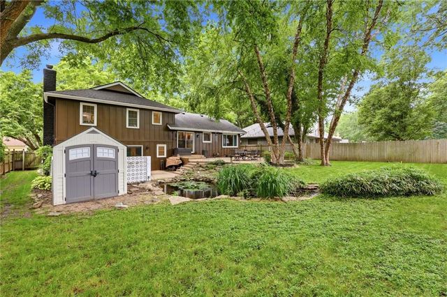 100 W 109th Terrace, Kansas City, MO 64114