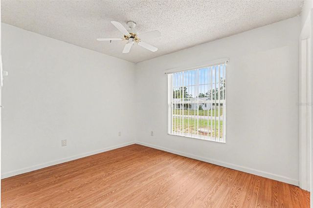 2022 LANCE COURT, Dover, FL 33527