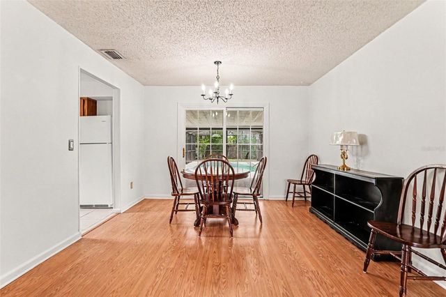 2022 LANCE COURT, Dover, FL 33527