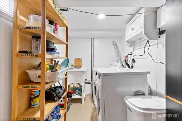 696 Hanson Avenue, Perth Amboy, NJ 08861