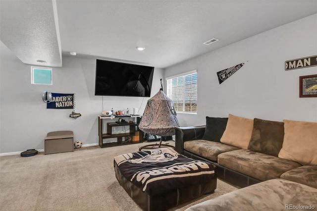 4590 N Quemoy Street, Aurora, CO 80019