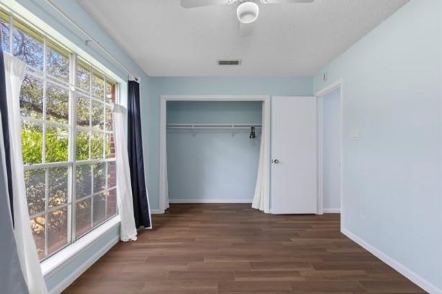 12402 Blue Water CIR, Austin, TX 78758