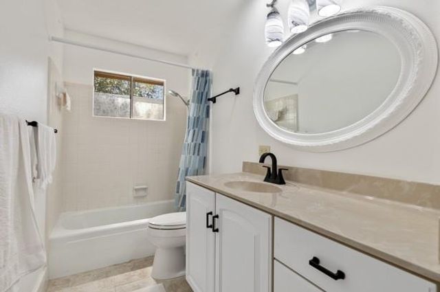 12402 Blue Water CIR, Austin, TX 78758