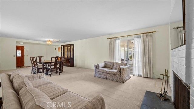 1837 N 1st, Upland, CA 91784