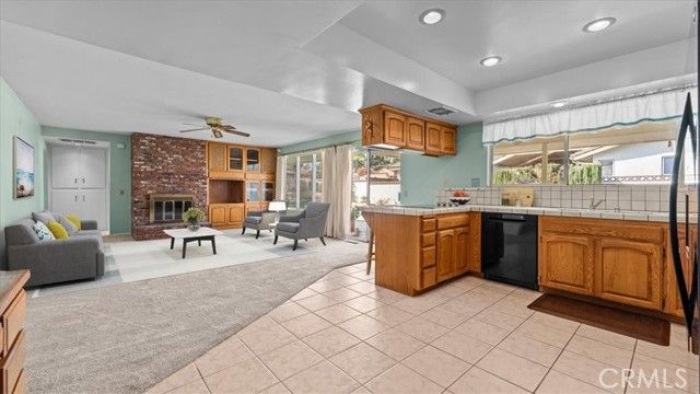 1837 N 1st, Upland, CA 91784