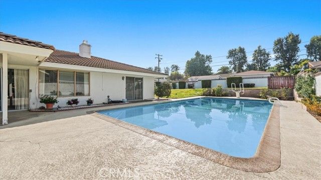 1837 N 1st, Upland, CA 91784