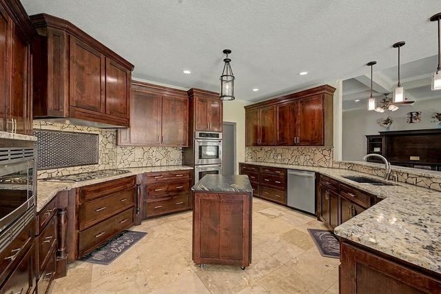 4720 State Highway 21 E, Hemphill, TX 75948