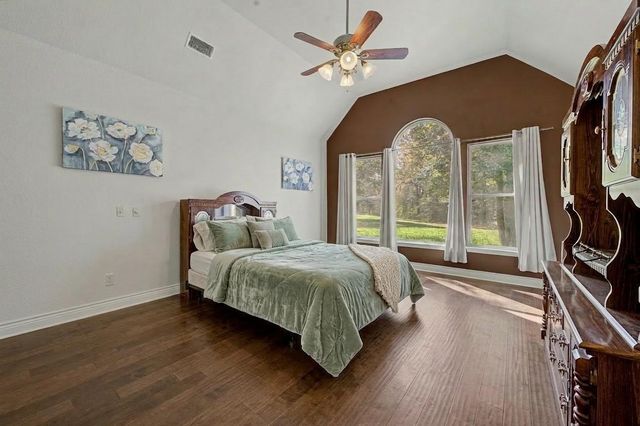 4720 State Highway 21 E, Hemphill, TX 75948