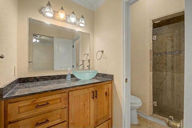 4720 State Highway 21 E, Hemphill, TX 75948