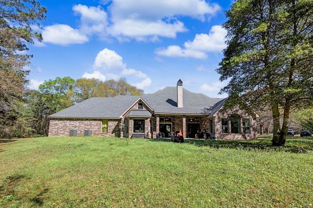 4720 State Highway 21 E, Hemphill, TX 75948