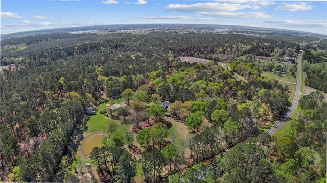 4720 State Highway 21 E, Hemphill, TX 75948