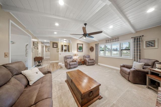 2320 E Canal Dr, Turlock, CA 95380