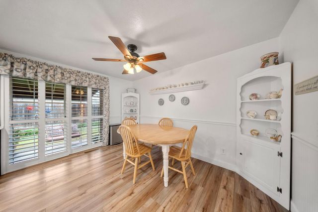 2320 E Canal Dr, Turlock, CA 95380