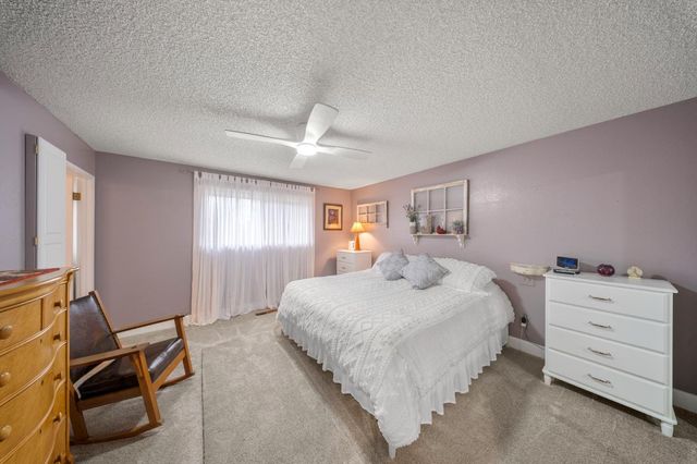 2320 E Canal Dr, Turlock, CA 95380