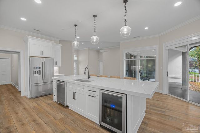 3175 Marcus Pointe Blvd, Pensacola, FL 32505