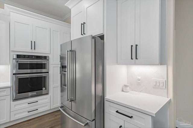 3175 Marcus Pointe Blvd, Pensacola, FL 32505