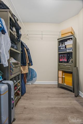 3175 Marcus Pointe Blvd, Pensacola, FL 32505