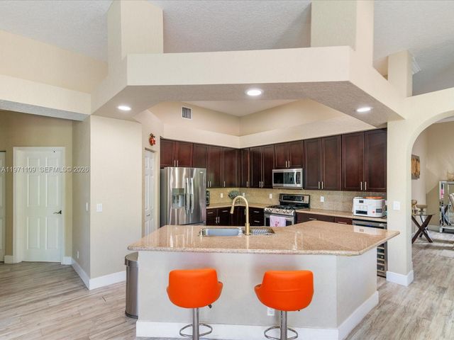 2221 NW 129th Ter, Pembroke Pines, FL 33028