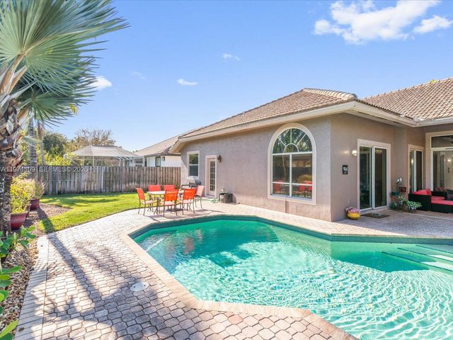 2221 NW 129th Ter, Pembroke Pines, FL 33028