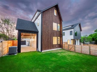 1712 Woodland Ave 1, Austin, TX 78741