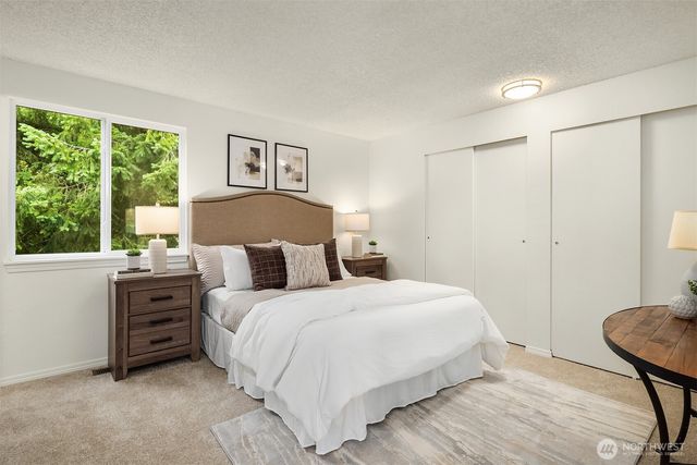 21006 NE 18th Place, Sammamish, WA 98074