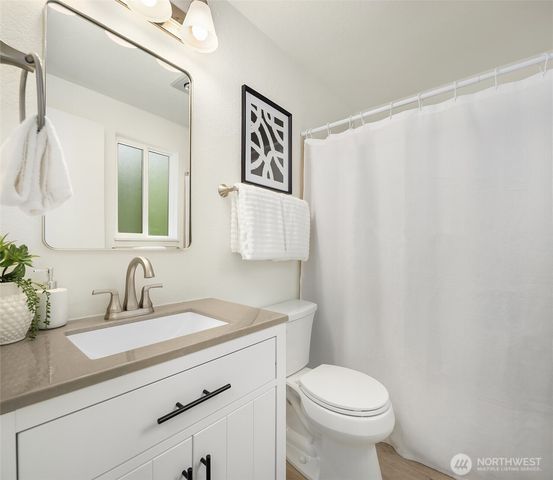 21006 NE 18th Place, Sammamish, WA 98074