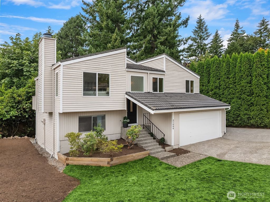 21006 NE 18th Place, Sammamish, WA 98074