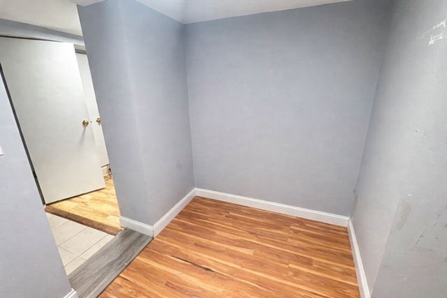 23 Stillman St, Framingham, MA 01702