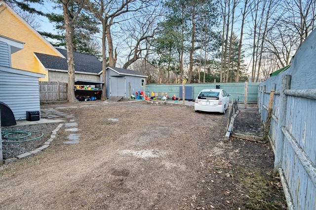 23 Stillman St, Framingham, MA 01702