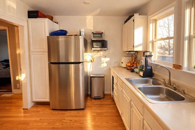 23 Stillman St, Framingham, MA 01702